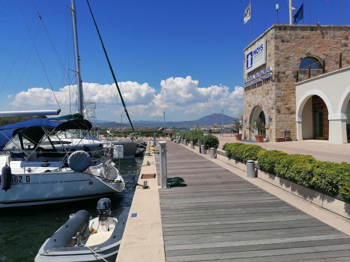 Top Floor Gulf View Apartment Olbia Exterior photo